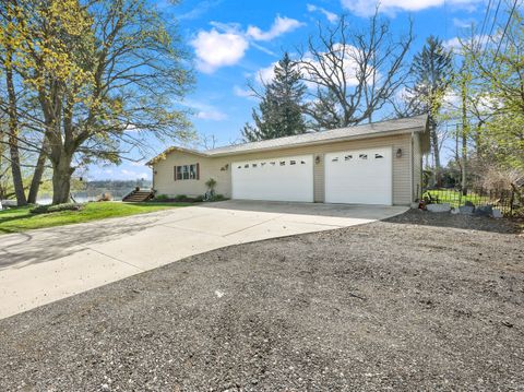417 CHICAGO Drive Oceola Township Livingston MI 48843