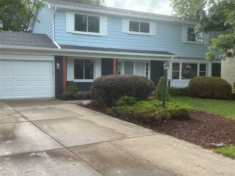 29621 Fernhill Drive Farmington Hills City MI 48334