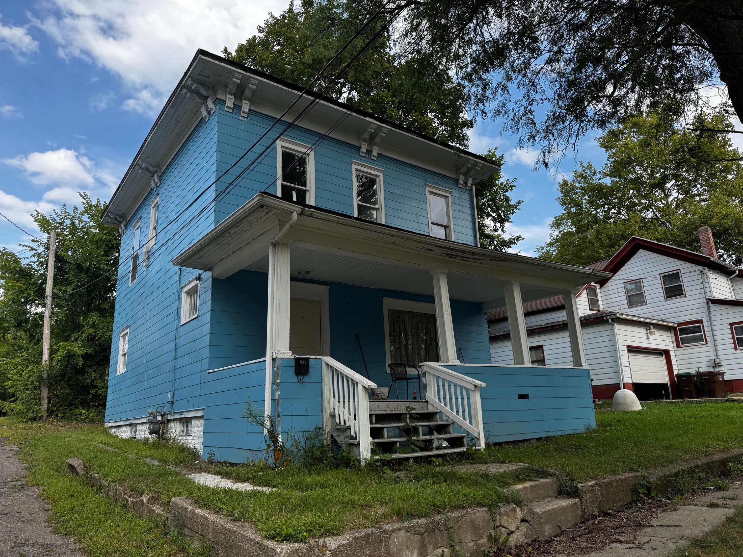 609 N Ionia Street