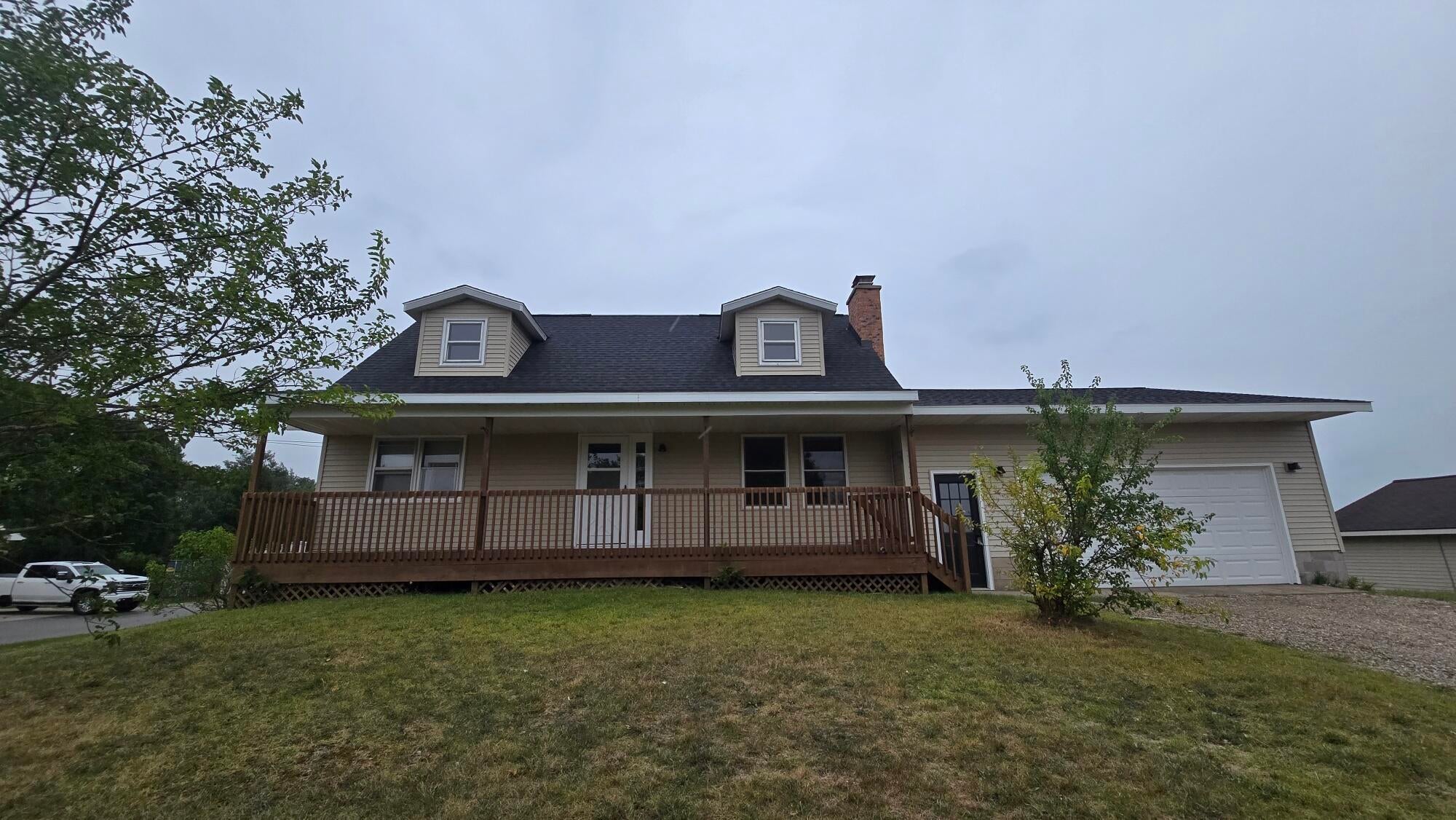 6049 Boone Road