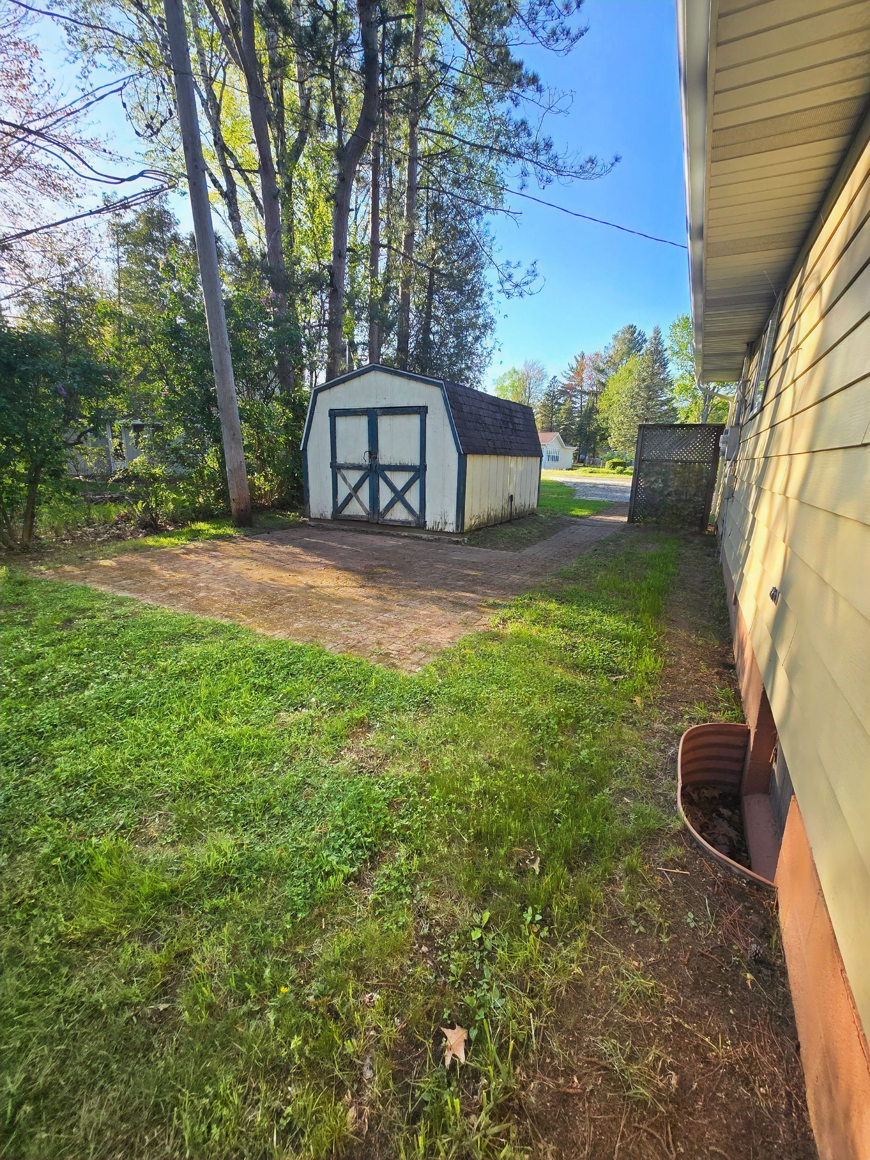 7400 WILLOW