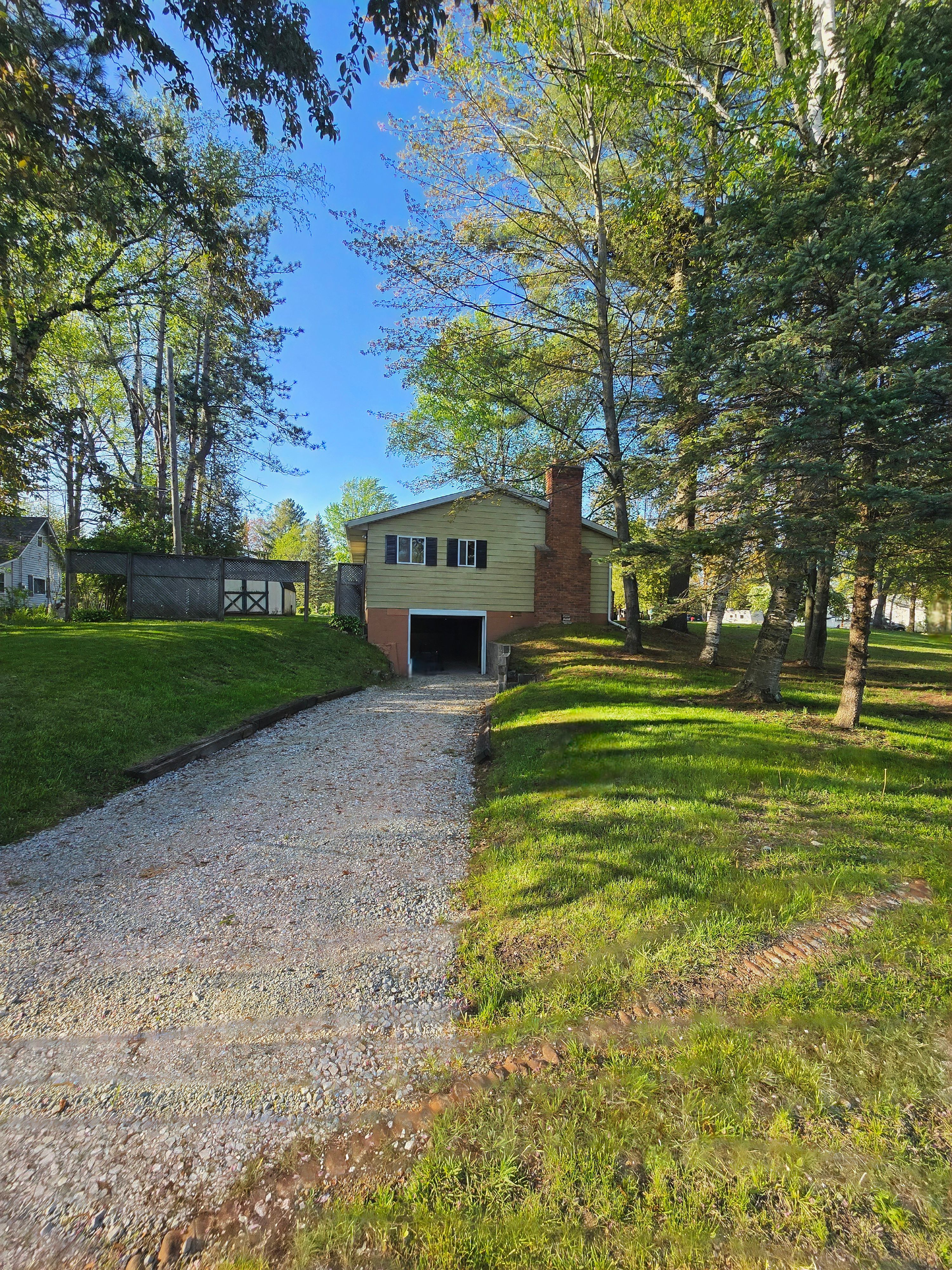 7400 WILLOW