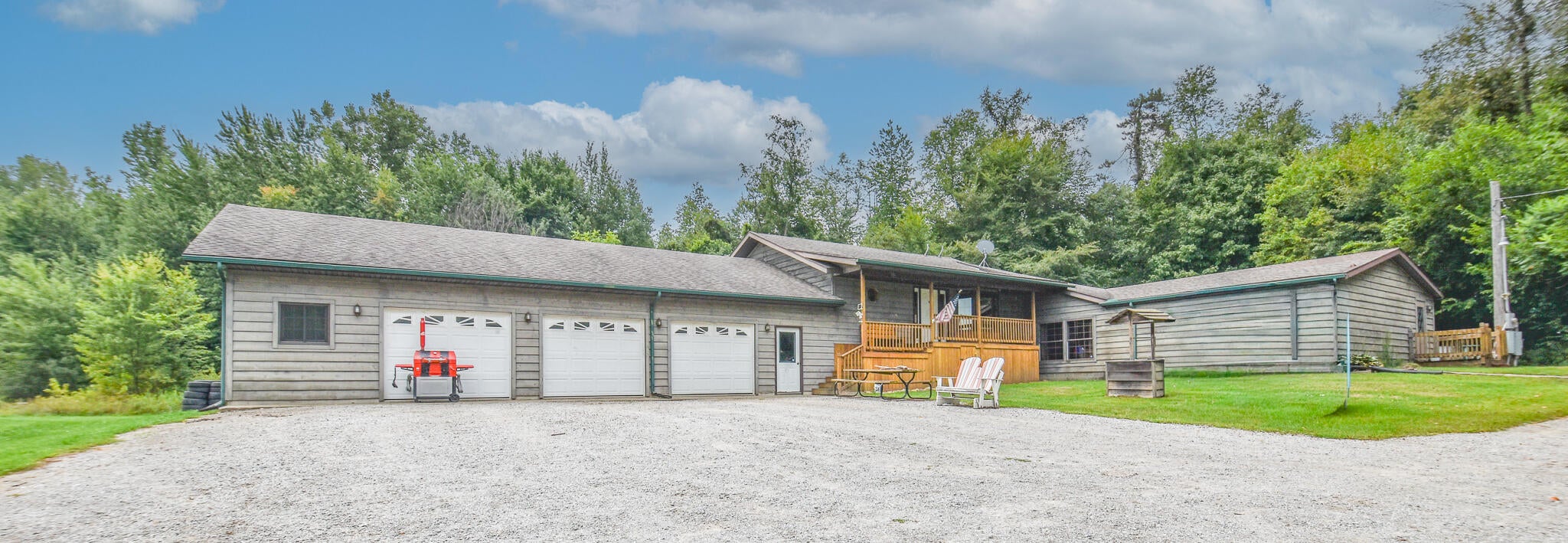 1085 Wolf Road