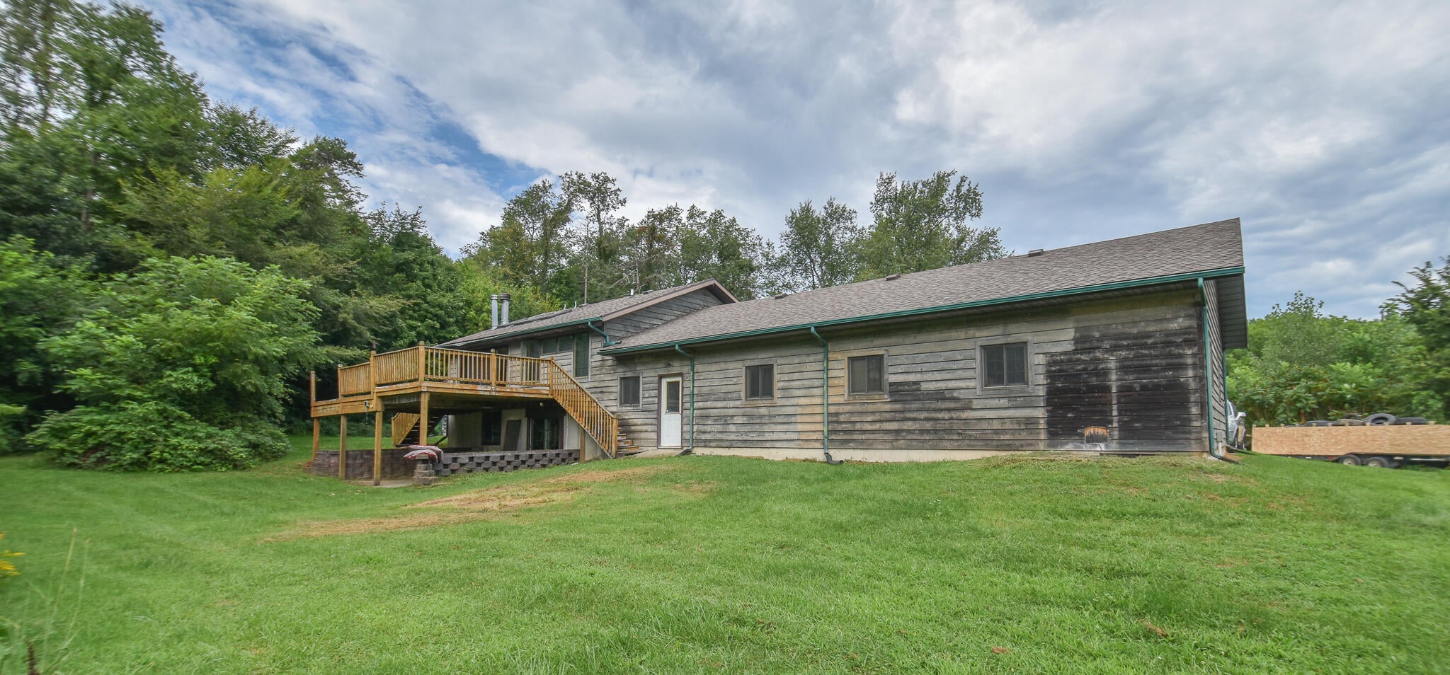 1085 Wolf Road