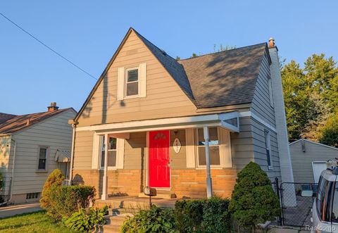 6652 Rockdale Street Dearborn Heights City MI 48127