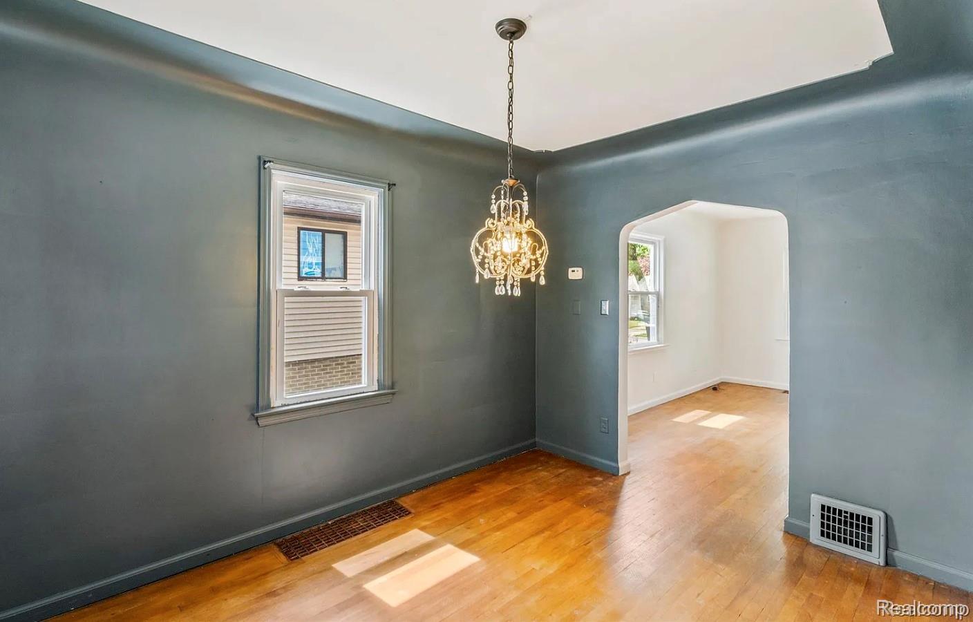 6652 Rockdale Street