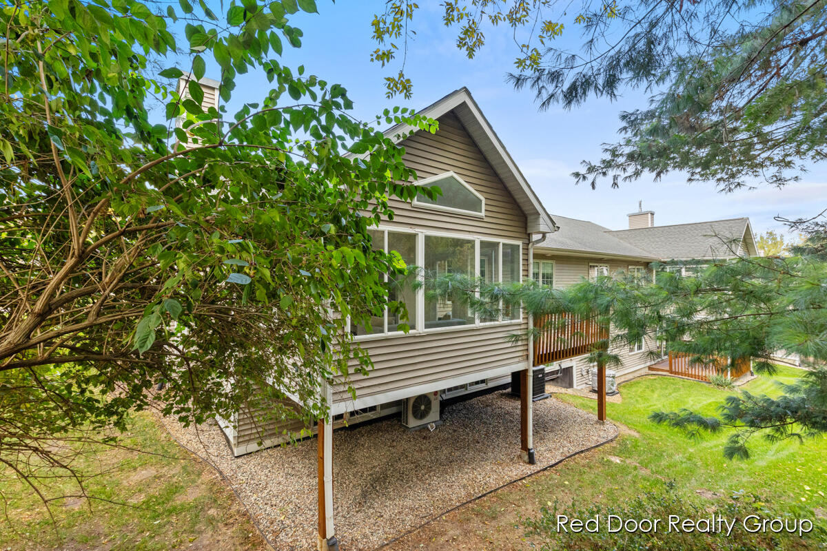 1814 Corville Court NW