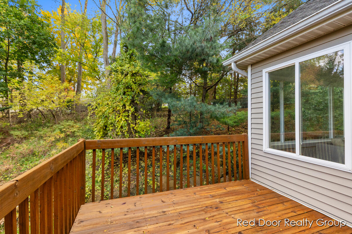 1814 Corville Court NW