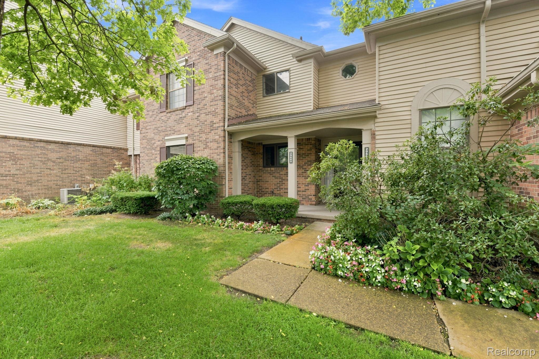29690 Pine Ridge Circle