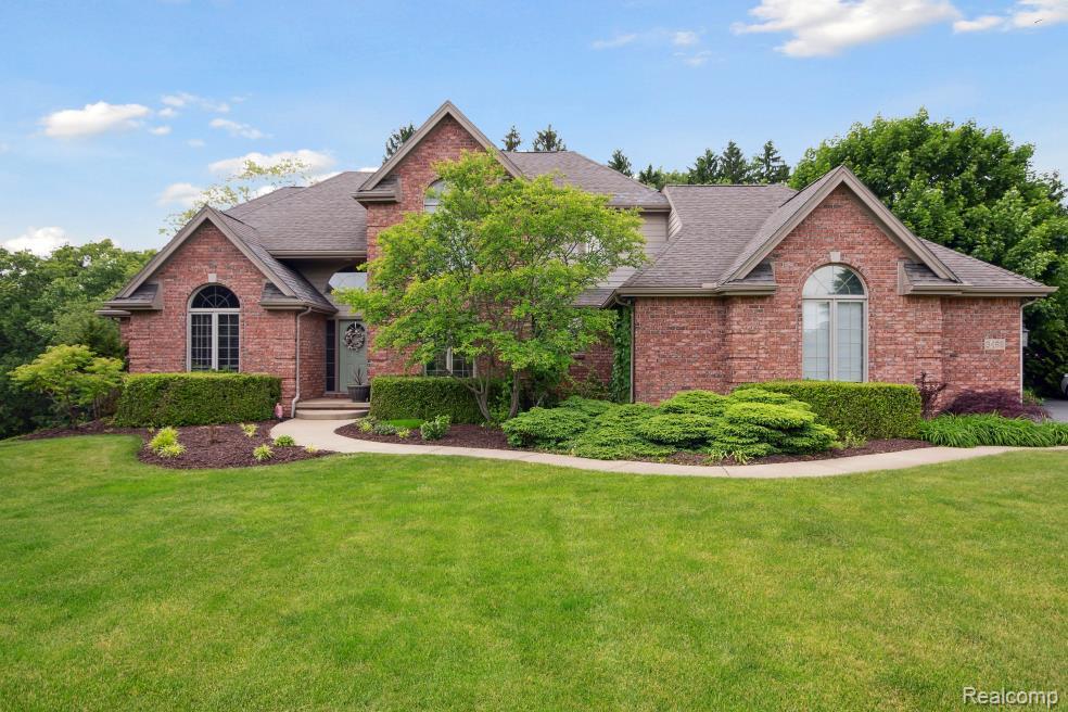 3468 High Hillcrest Drive