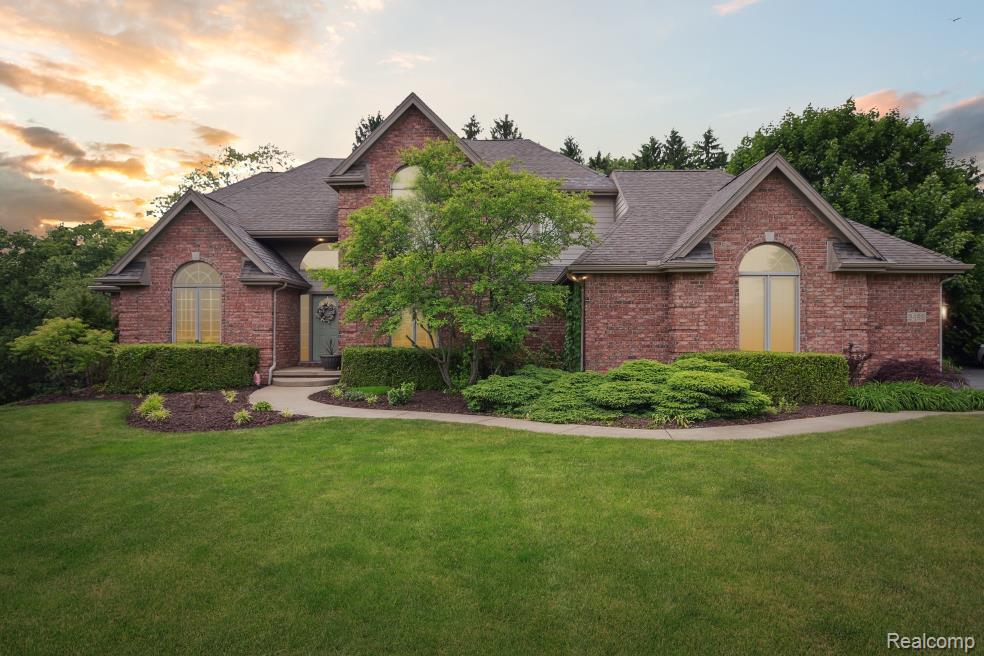 3468 High Hillcrest Drive