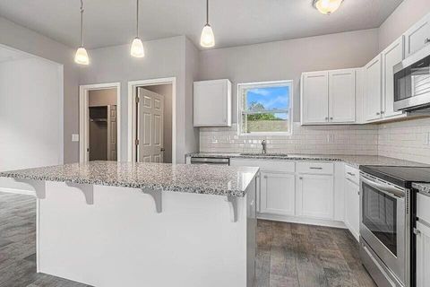 Tiny photo for 5122 Parkview Lane, South Haven Charter Township, MI 49090 (MLS # 66026009554)