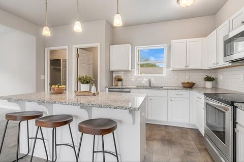 Tiny photo for 5122 Parkview Lane, South Haven Charter Township, MI 49090 (MLS # 66026009554)