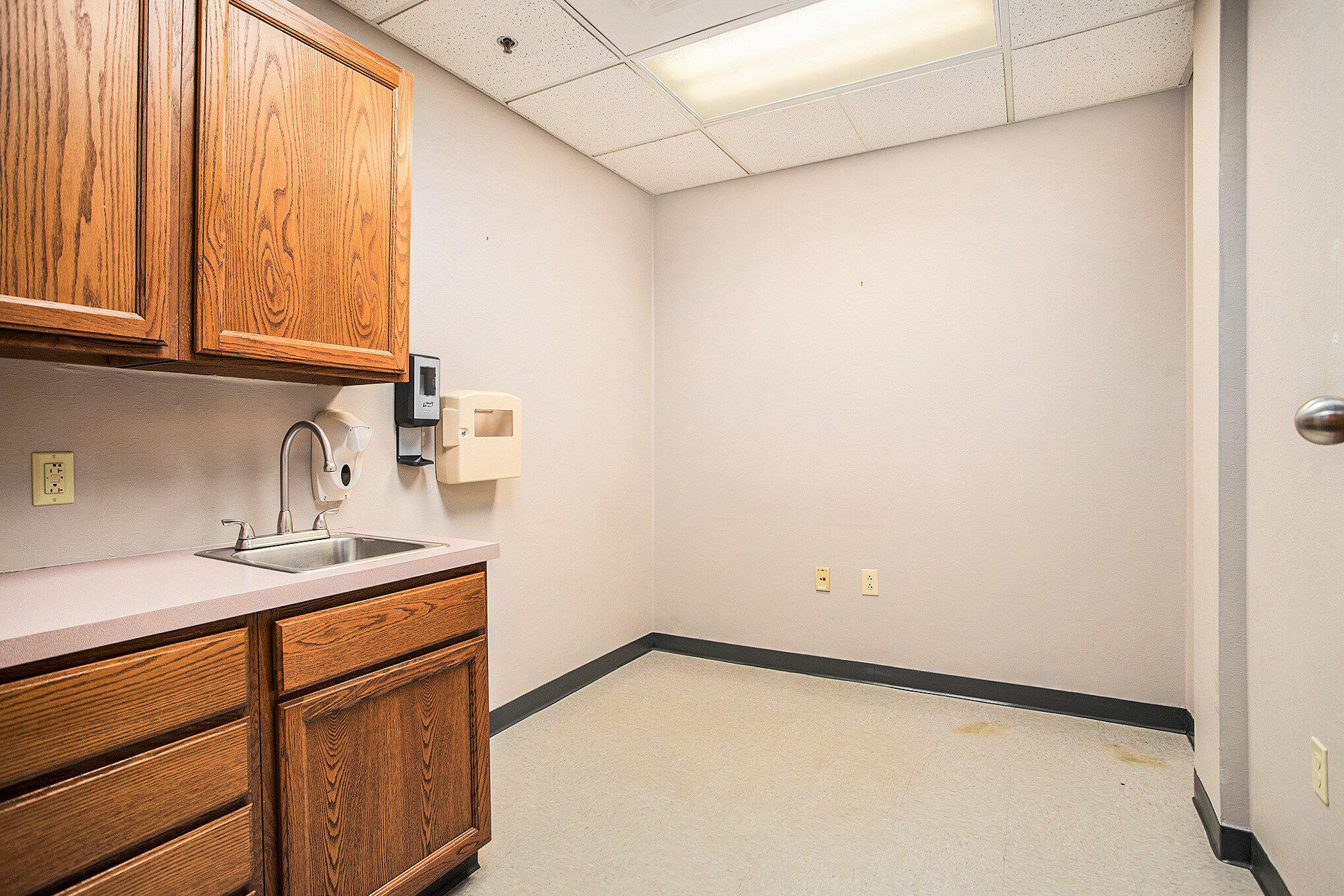 Battle Creek City, Michigan 49015, United States, ,Residential,Active,213404