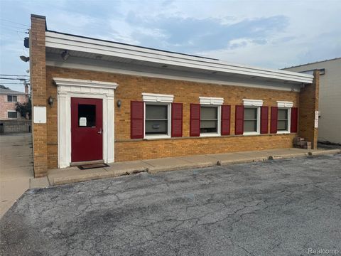 28730 Harper Avenue St Clair Shores City MI 48081