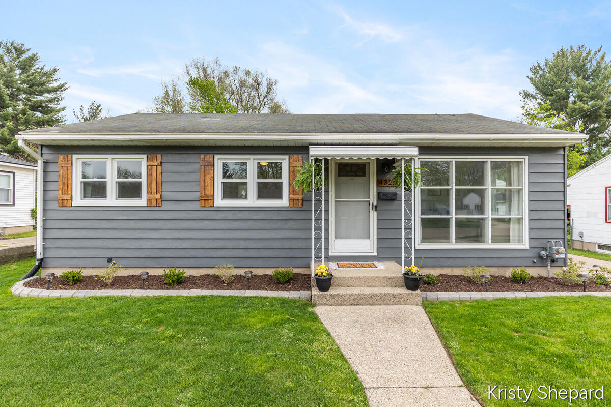 4326 Michael Avenue SW