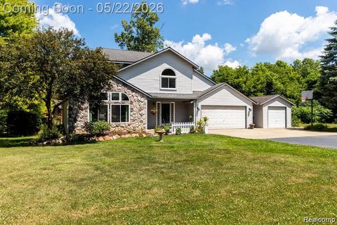 1398 BEAVERBROOK Drive Rose Township MI 48442