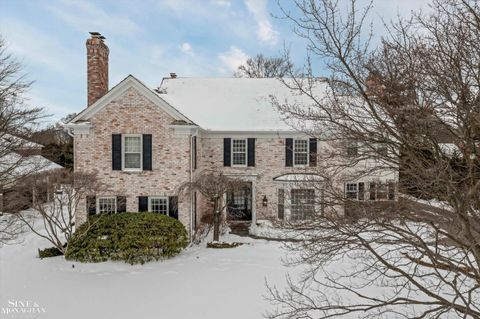 11 Dodge Place Place Grosse Pointe City MI 48230