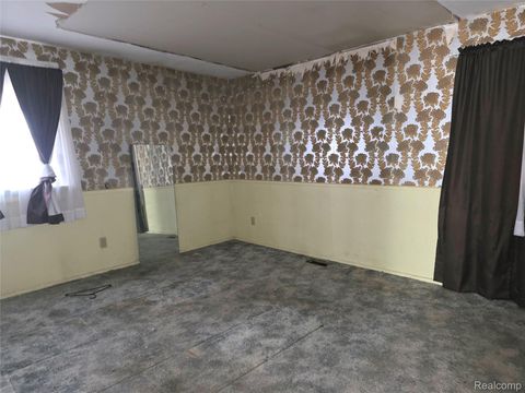 Tiny photo for 2909 E Pierson Road, Flint City, MI 48506 (MLS # 20261016181)