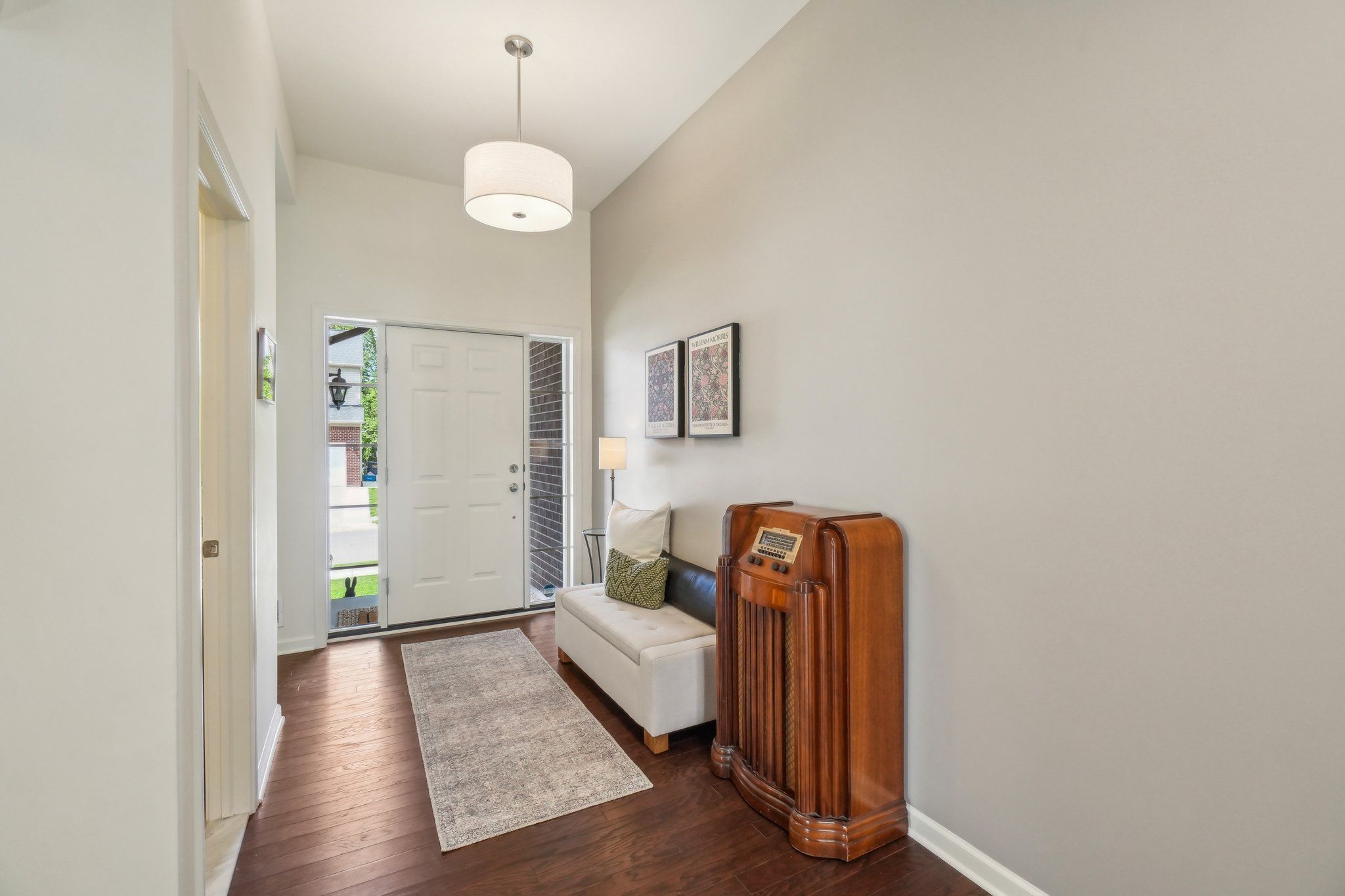 185 CRYSTAL WOOD Circle