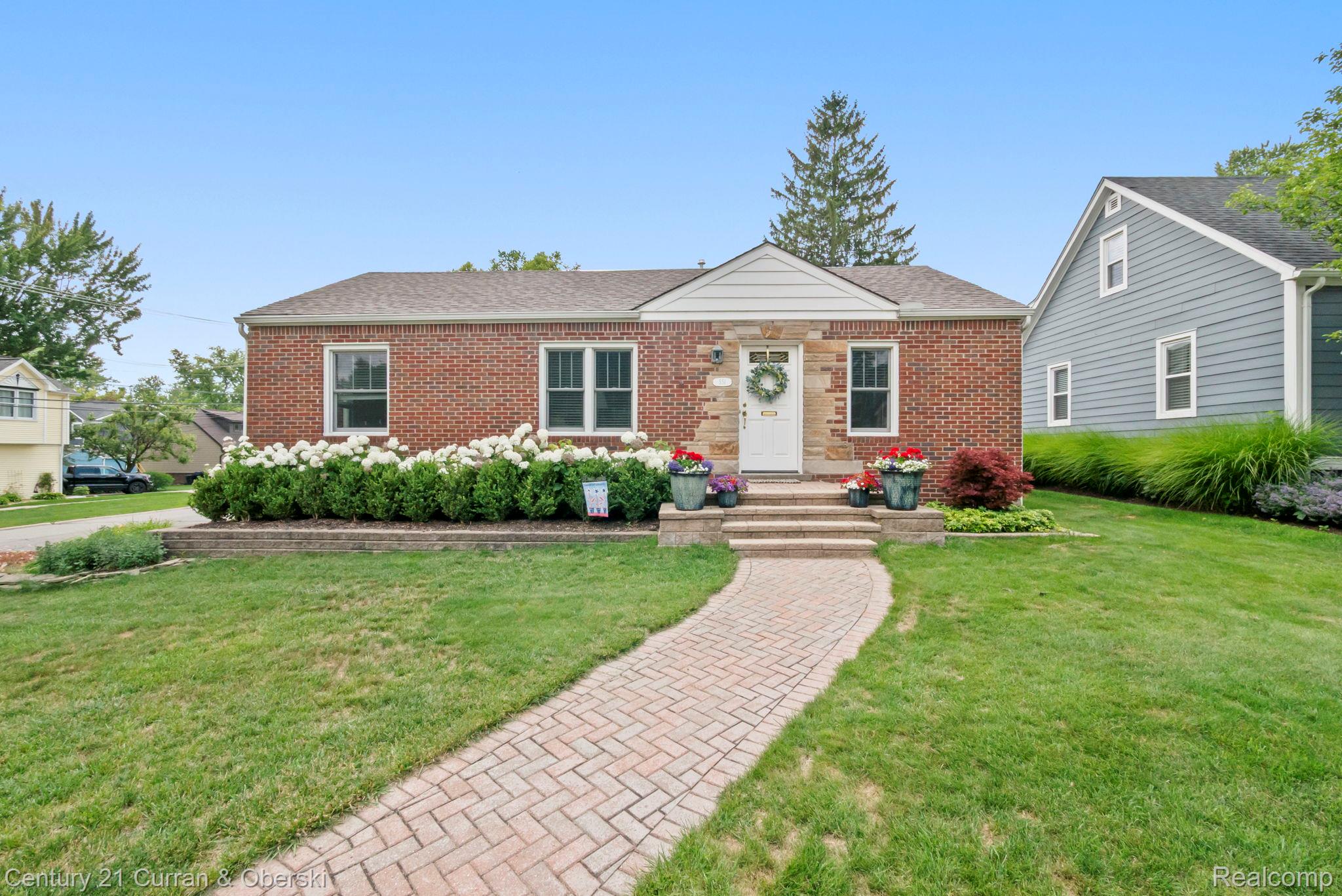 551 N Evergreen Street