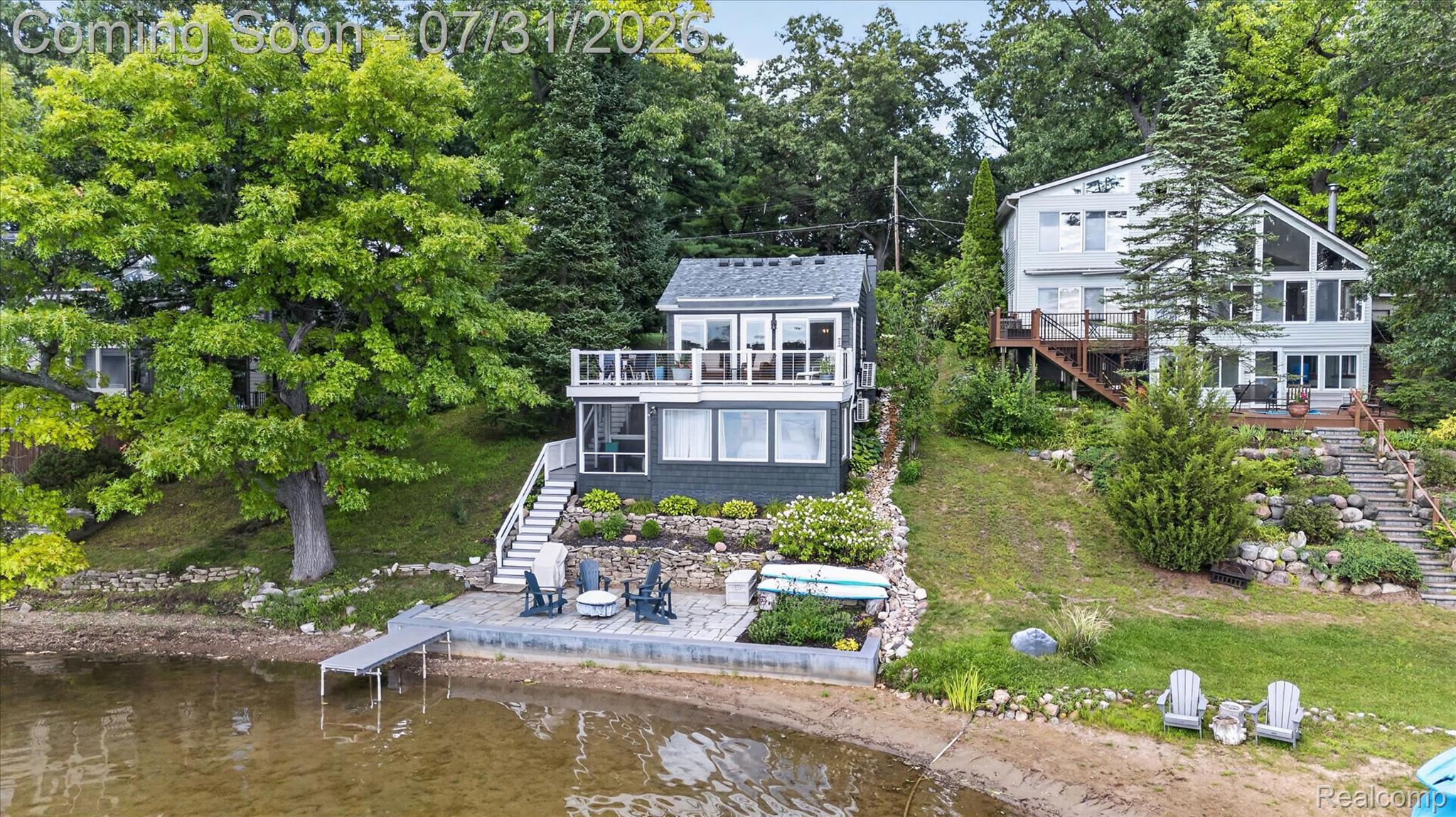 5138 Island Shore Drive