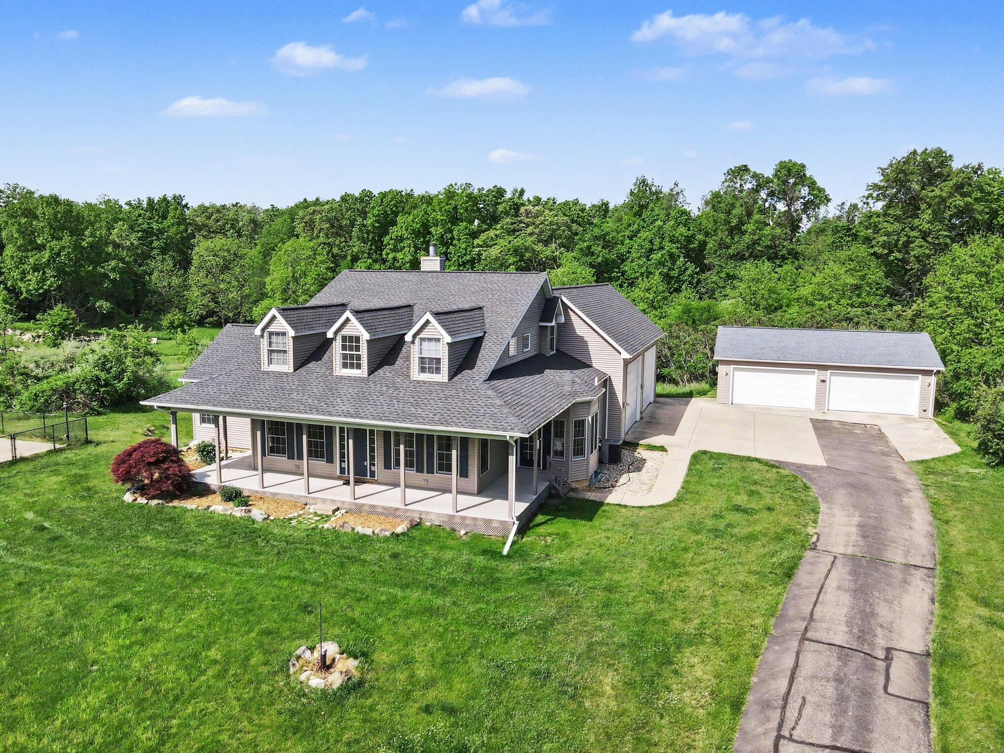 10031 Taplin Lane