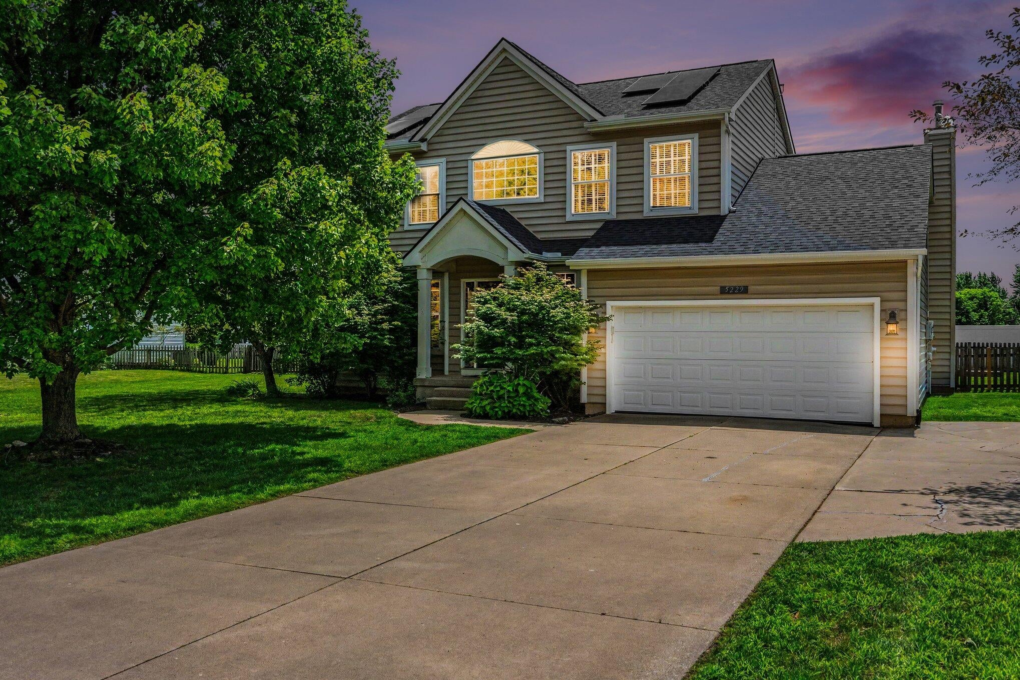 5229 Stapleton Drive