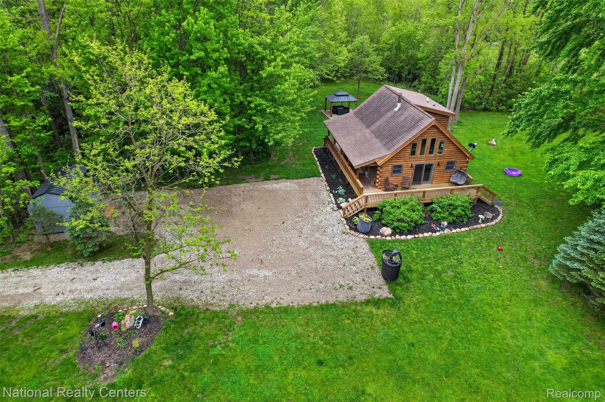 7782 Golf Club Road