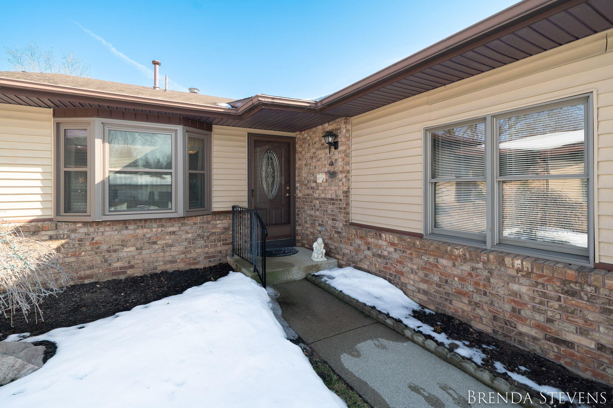 2061 Ter Van Drive NE