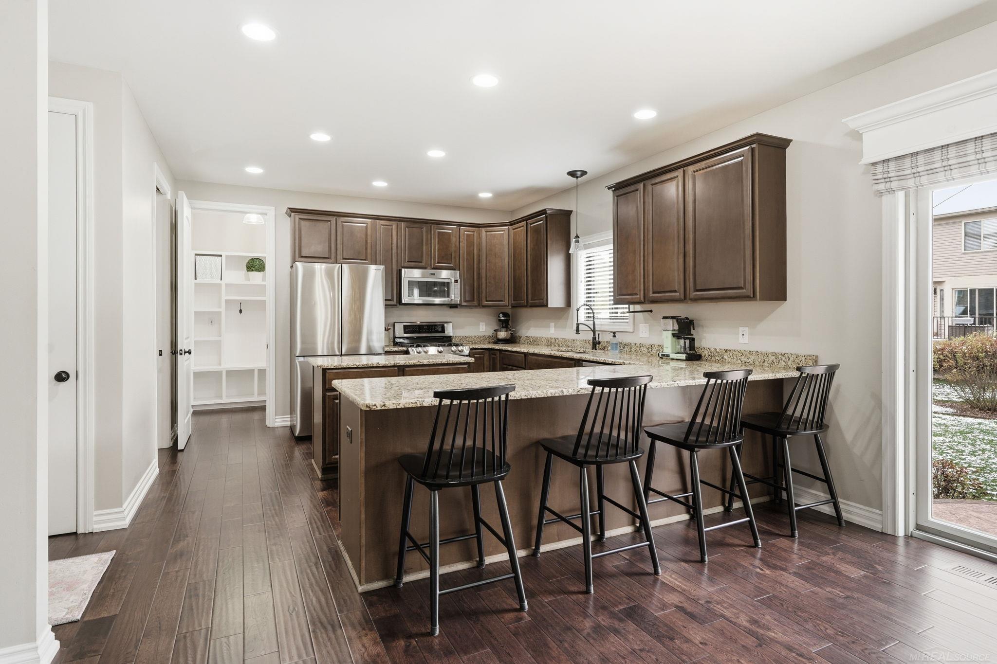 922 Chelsea Boulevard