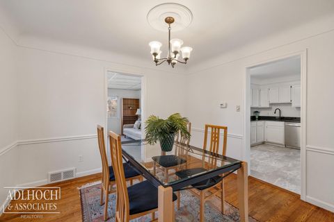 Tiny photo for 883 Lakepointe Street, Grosse Pointe Park City, MI 48230 (MLS # 58050201447)