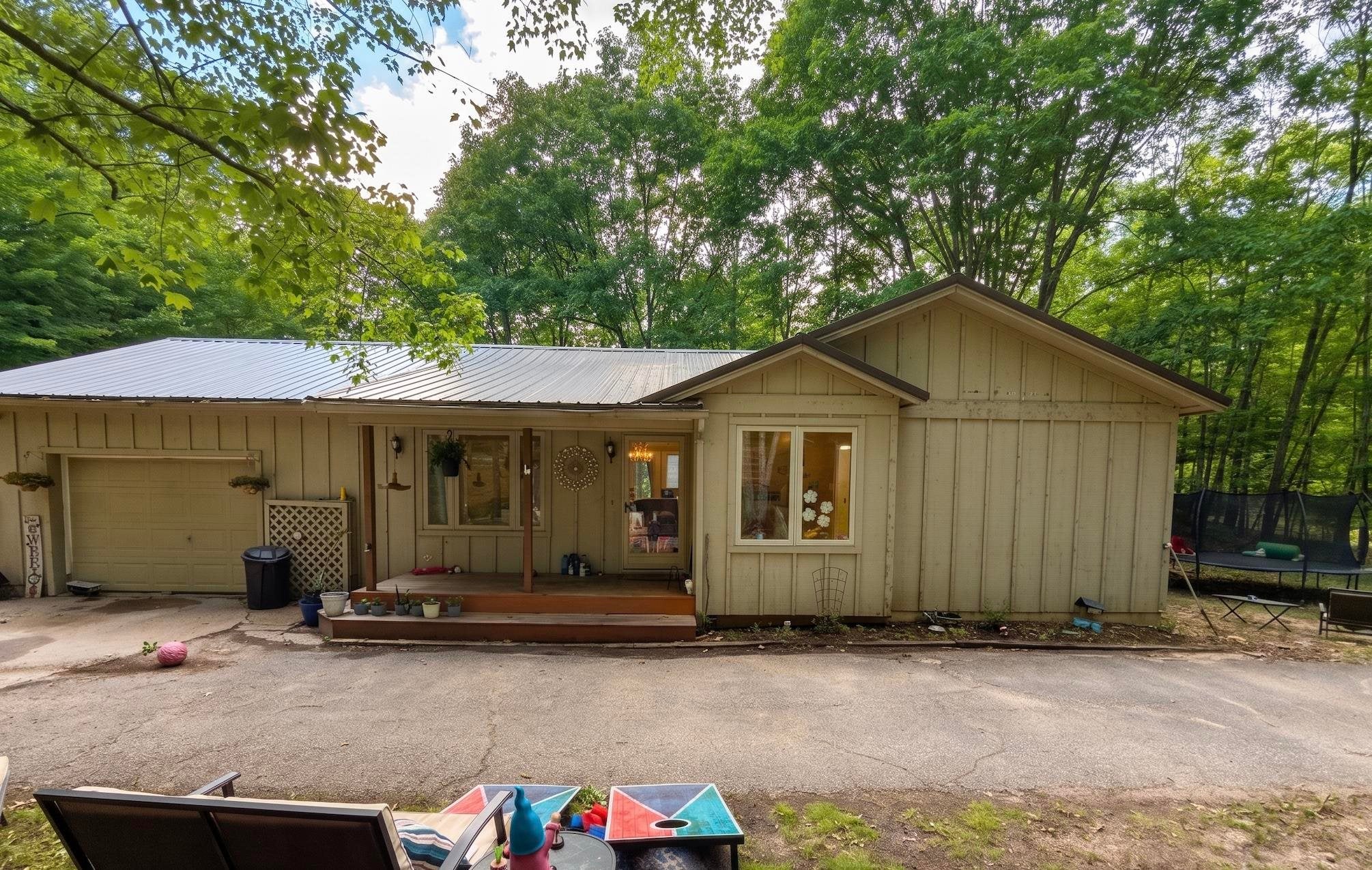 189 Forest Trail