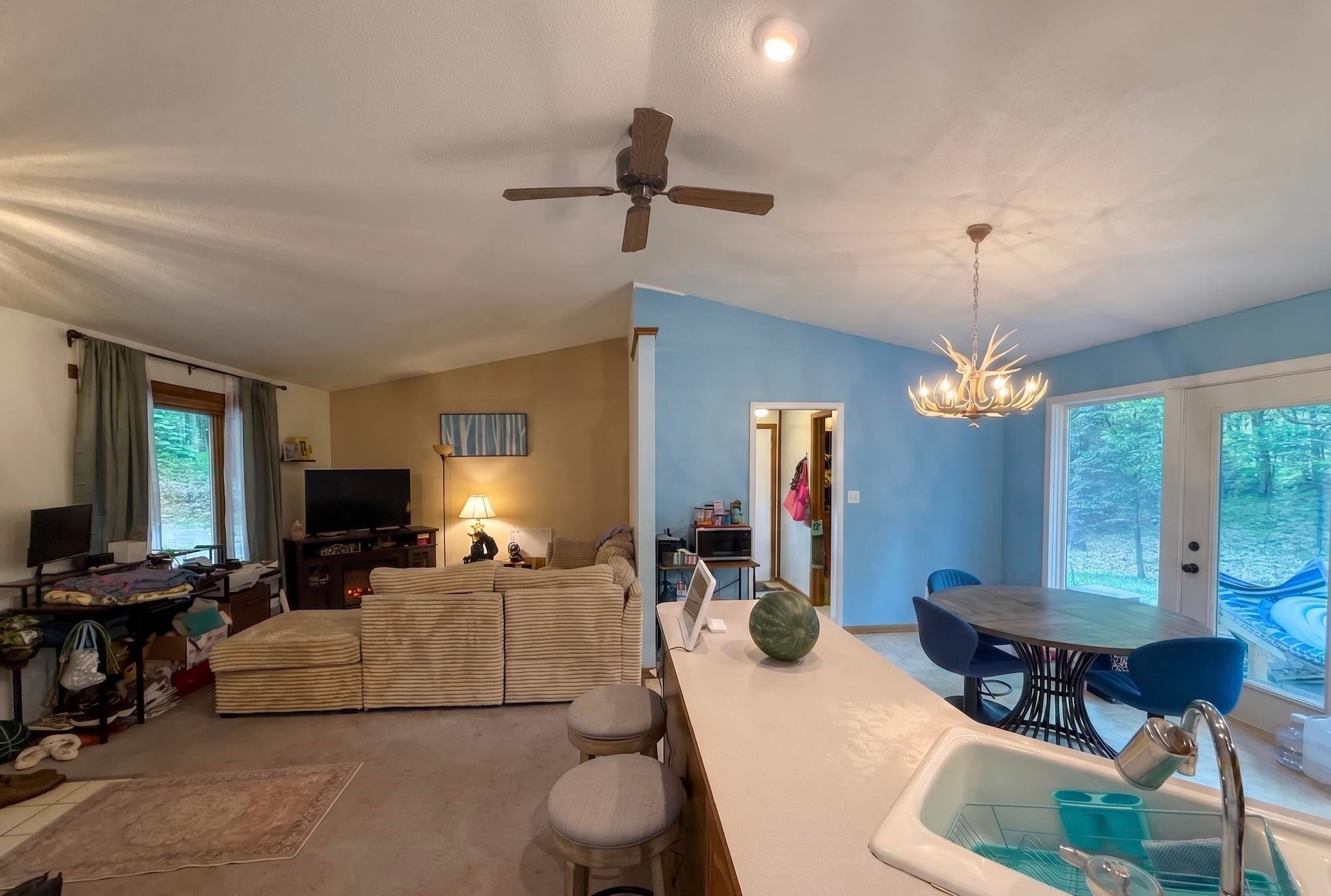 189 Forest Trail