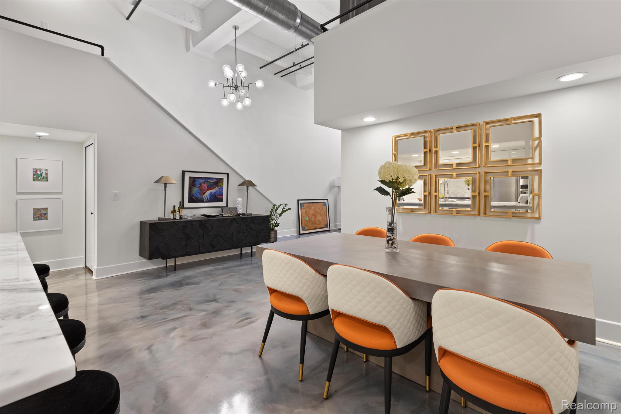 3434 RUSSELL Street 107