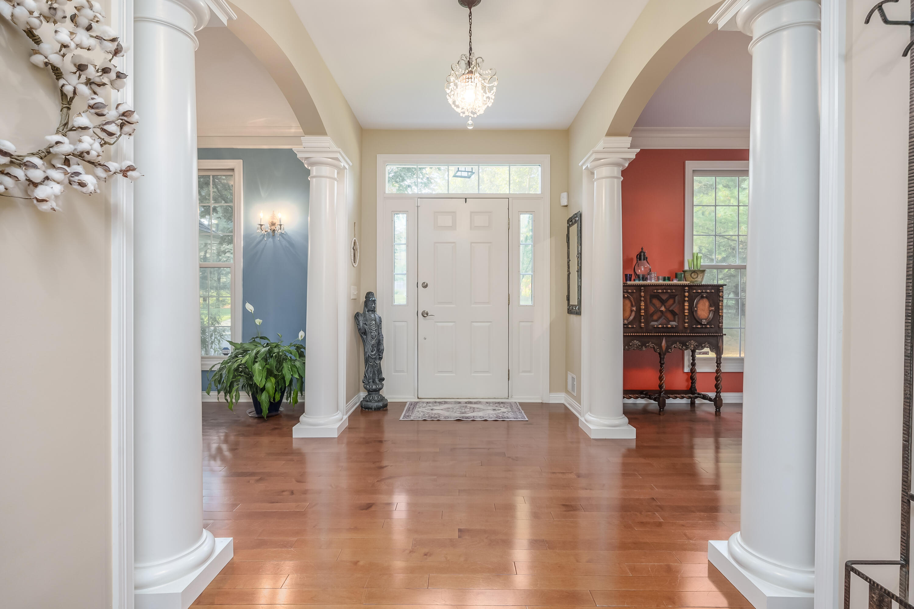 8272 Bainbridge Drive