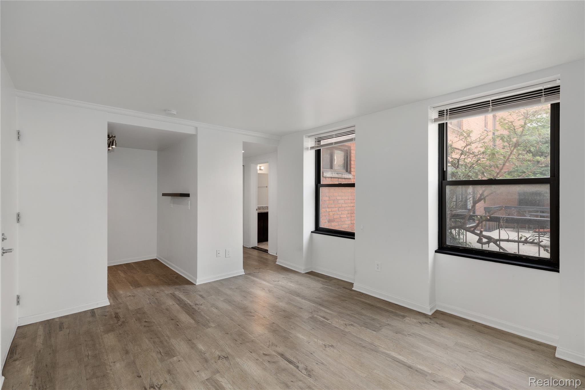 Detroit City, Michigan 48202, United States, ,1 BathroomBathrooms,Residential,Active,167260