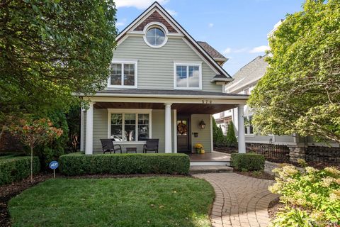 570 Pierce Street Birmingham City MI 48009