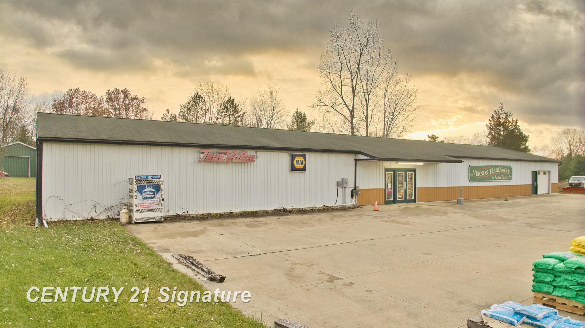 7200 E M-71 Highway