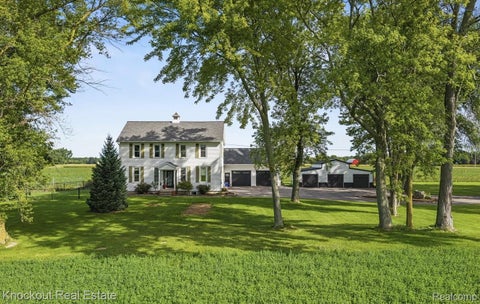 Photo for 5750 Maple Road