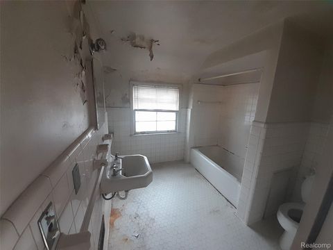 Tiny photo for 2597 W 8 Mile Road, Detroit City, MI 48221 (MLS # 20261016118)