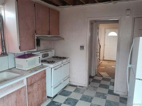 Tiny photo for 2597 W 8 Mile Road, Detroit City, MI 48221 (MLS # 20261016118)