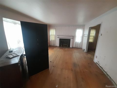 Tiny photo for 2597 W 8 Mile Road, Detroit City, MI 48221 (MLS # 20261016118)