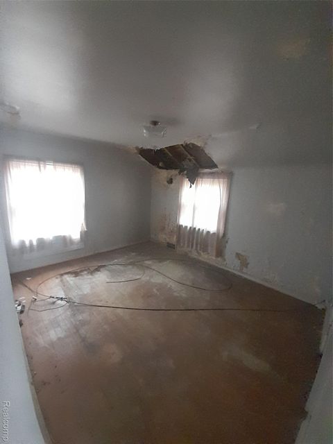 Tiny photo for 2597 W 8 Mile Road, Detroit City, MI 48221 (MLS # 20261016118)