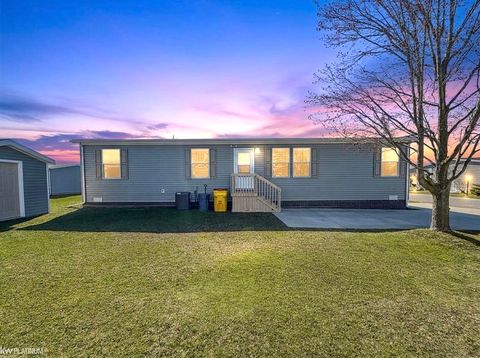 33200 Sumac Court Lenox Township MI 48048