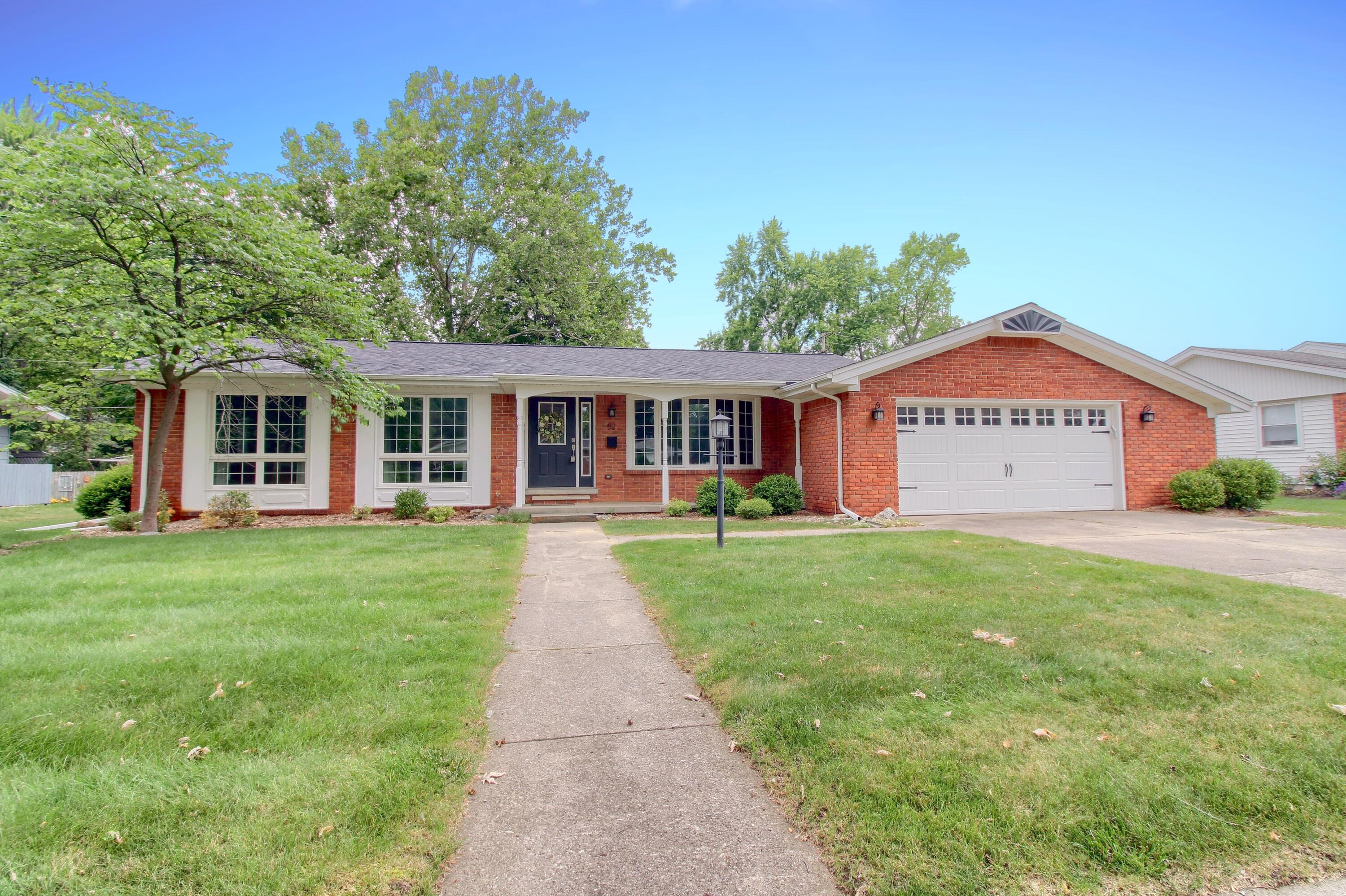 52 W Miller Avenue