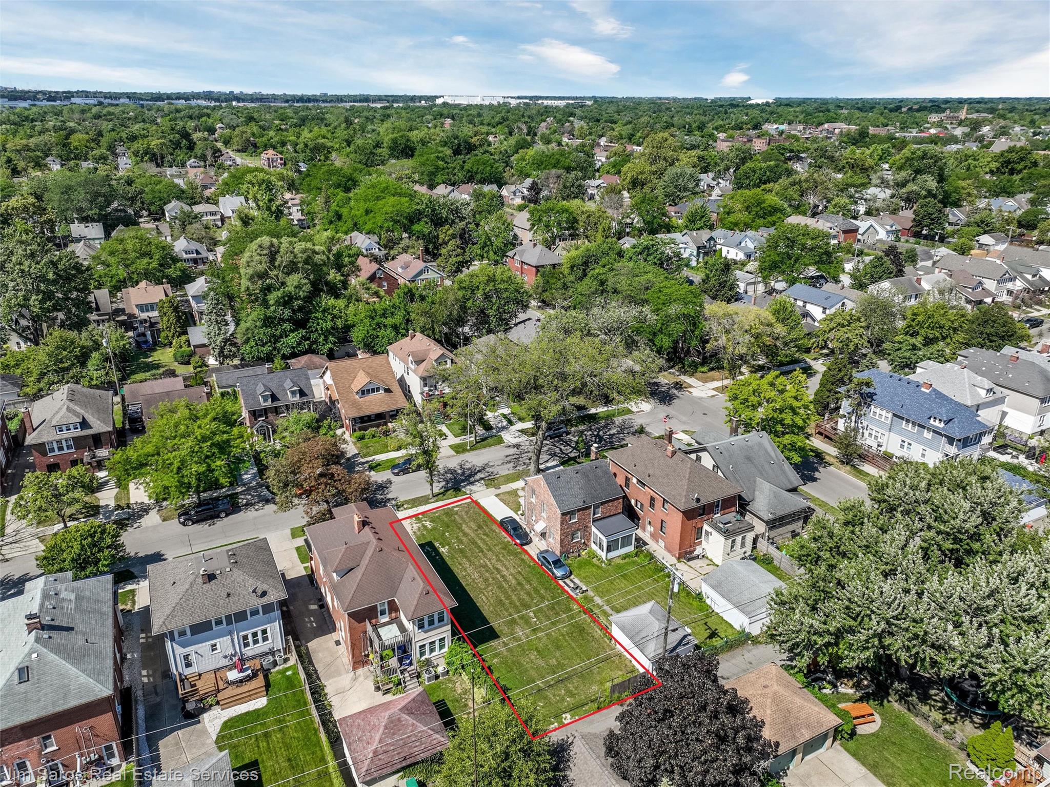 1254 Beaconsfield Avenue