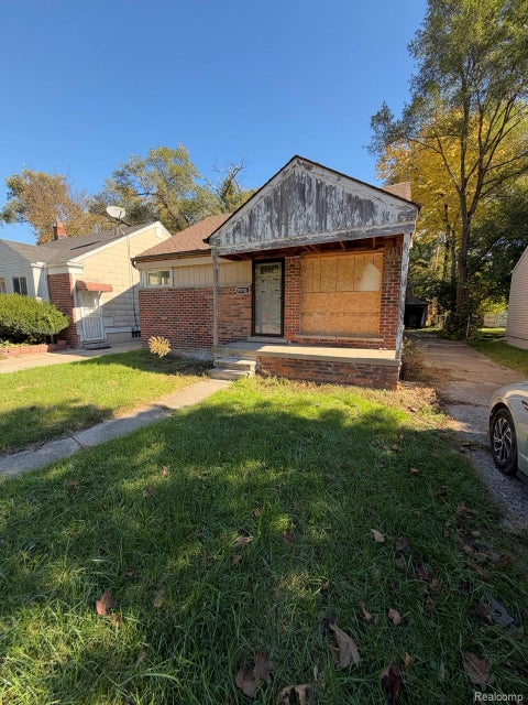Photo of 19710 Burgess, Detroit City, MI 48219 (MLS # 20261085535)