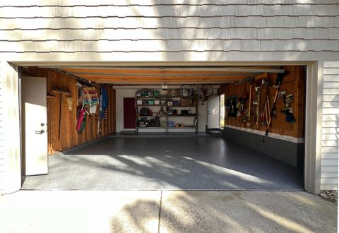 listing image 40