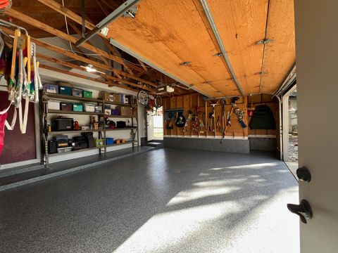 listing image 42